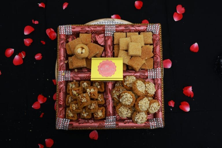 Muthy Sweets Bakliva Gift Pack min